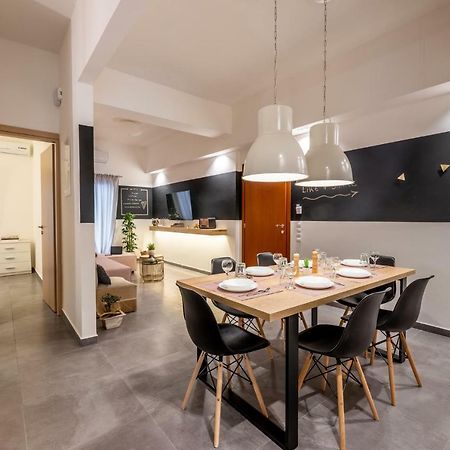 Ports Crossroad D Apartment Pireu Exterior foto